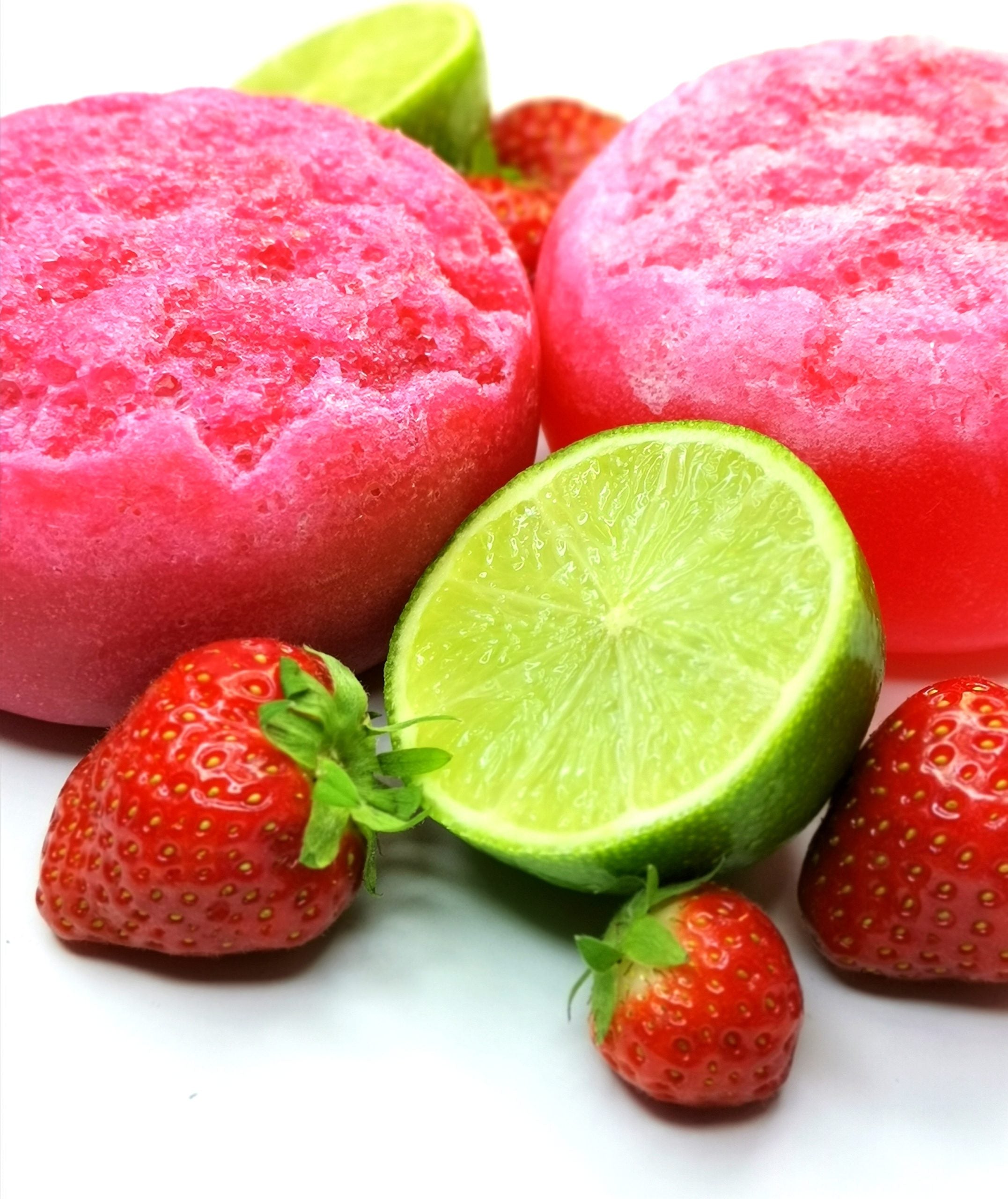 Kuorintasaippua Strawberry käsintehty